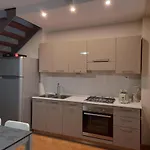 Apartment Ca Trifolera - Nelle Langhe - Romantico Cascinale Nei Vigneti Con Cantina *
