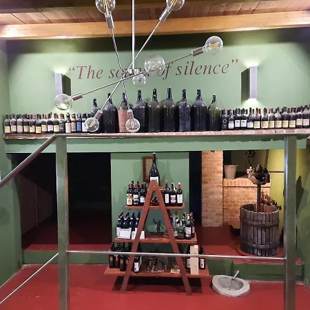 Cà Trifolera - Nelle Langhe - Romantico Cascinale Nei Vigneti Con Cantina Apartamento Barbaresco