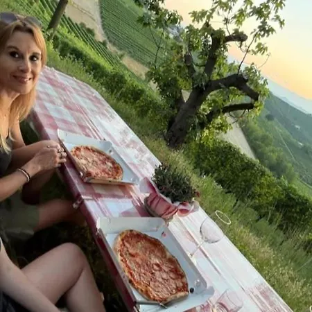 Cà Trifolera - Nelle Langhe - Romantico Cascinale Nei Vigneti Con Cantina * Barbaresco