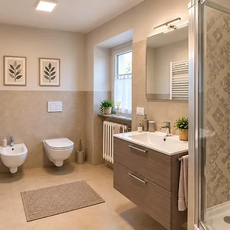 Ca Trifolera - Nelle Langhe - Romantico Cascinale Nei Vigneti Con Cantina Apartamento *